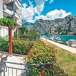Lejo * Omiš