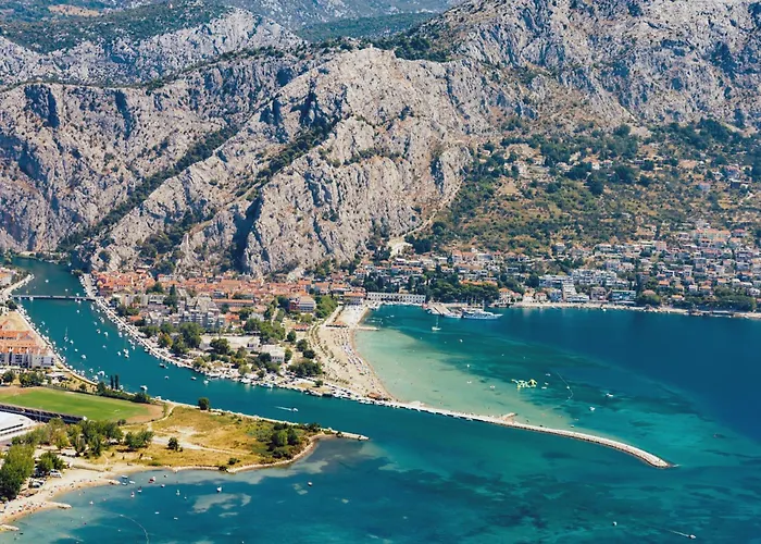 Lejo 아파트 오미스