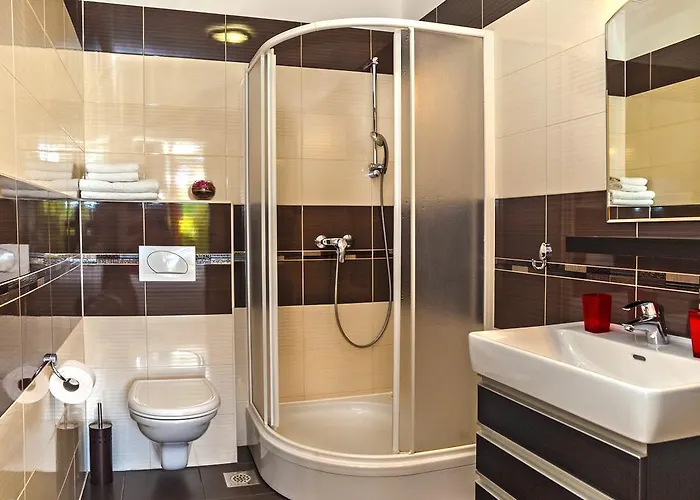 아파트 Lejo 오미스